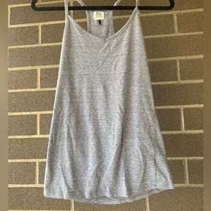 Gray tank top